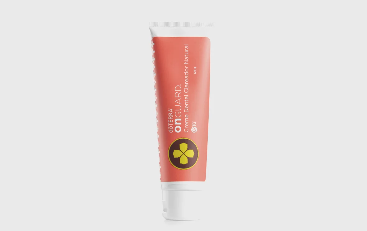 Mix de óleos essenciais on guard creme dental