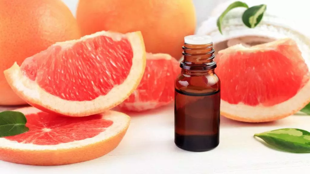 óleo essencial de toranja
