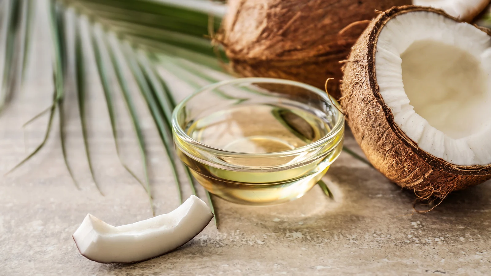 Aprenda a usar o Óleo de Coco Fracionado